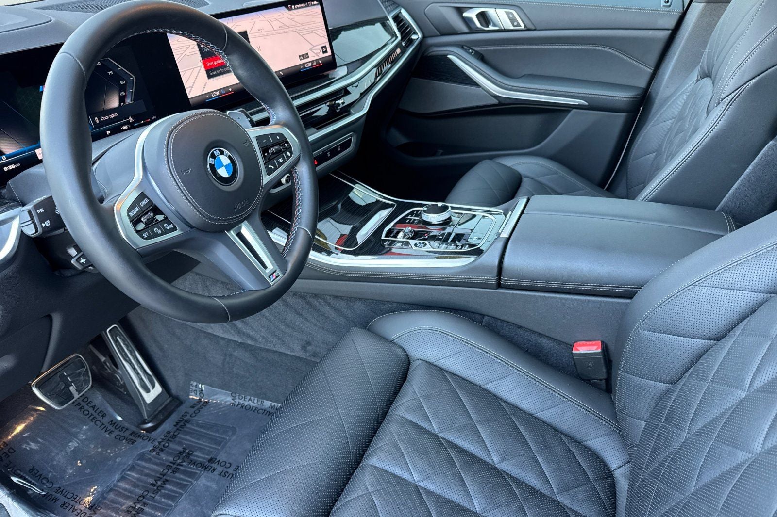 2024 BMW X5 M60i