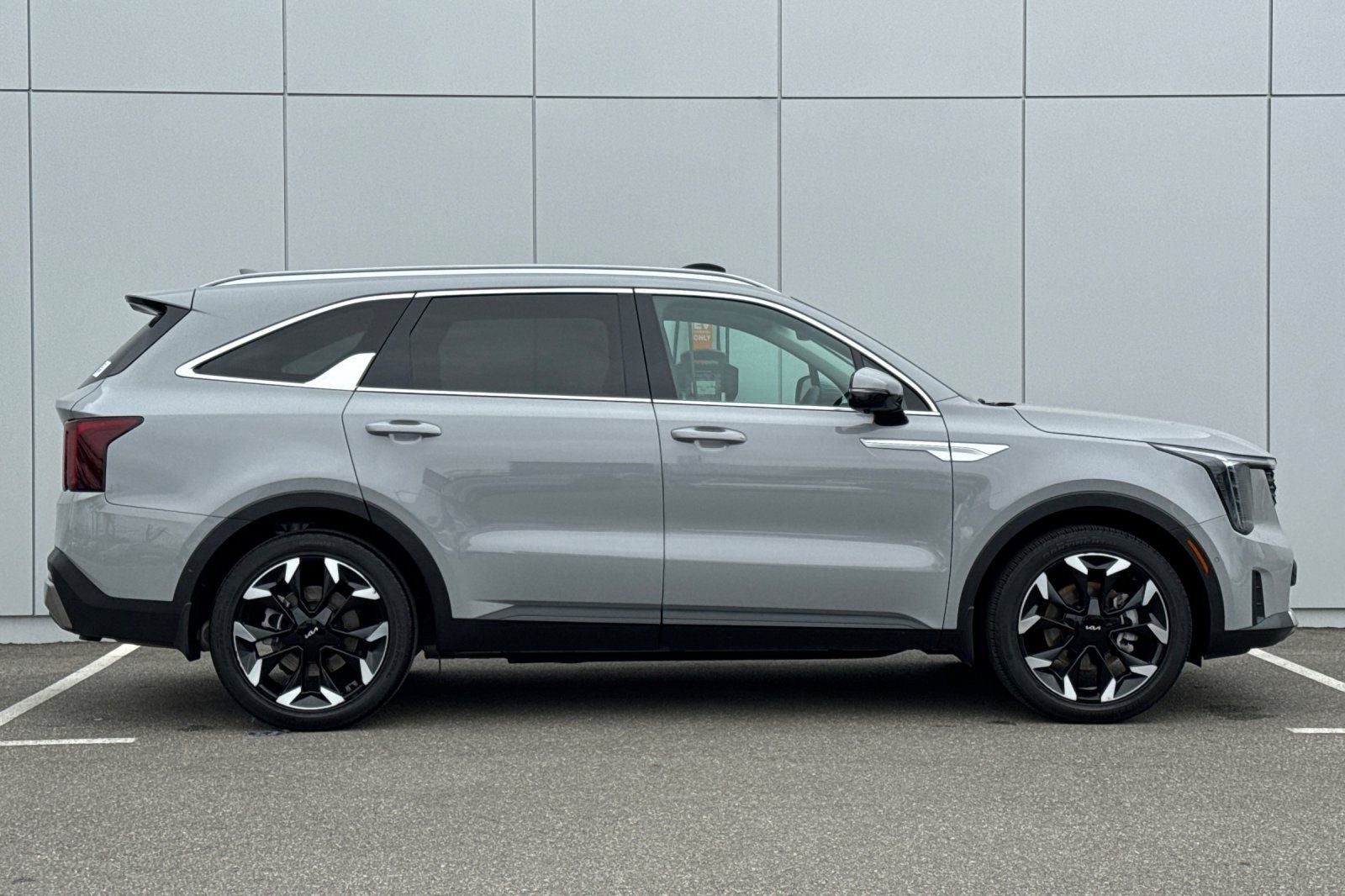 2024 Kia Sorento SX
