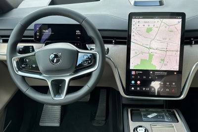 2026 Volvo EX90 Plus