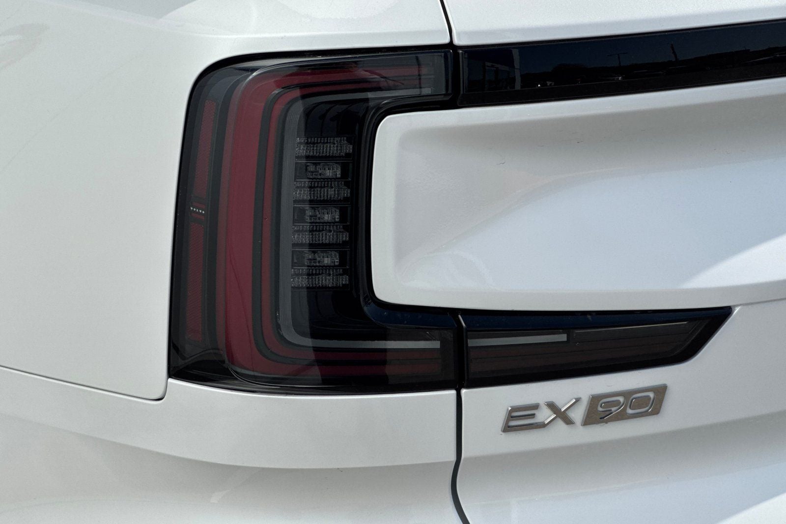 2026 Volvo EX90 Single Motor Plus