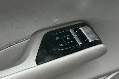 2025 Volvo EX90 Twin Motor Performance Plus 6-Seater