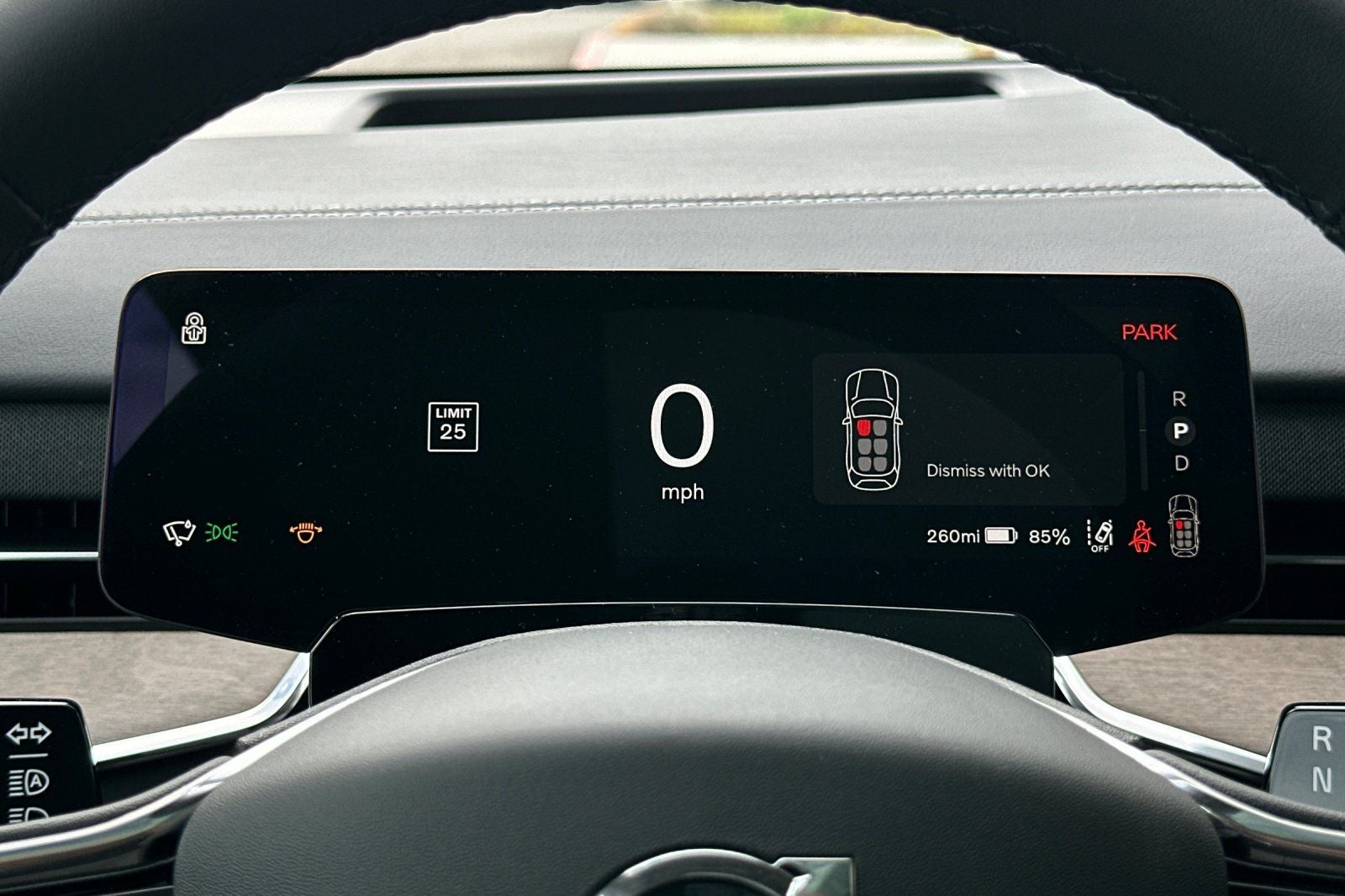 2025 Volvo EX90 Twin Motor Performance Plus 6-Seater