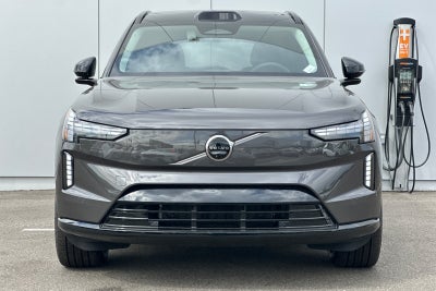 2025 Volvo EX90 Twin Motor Performance Plus 6-Seater