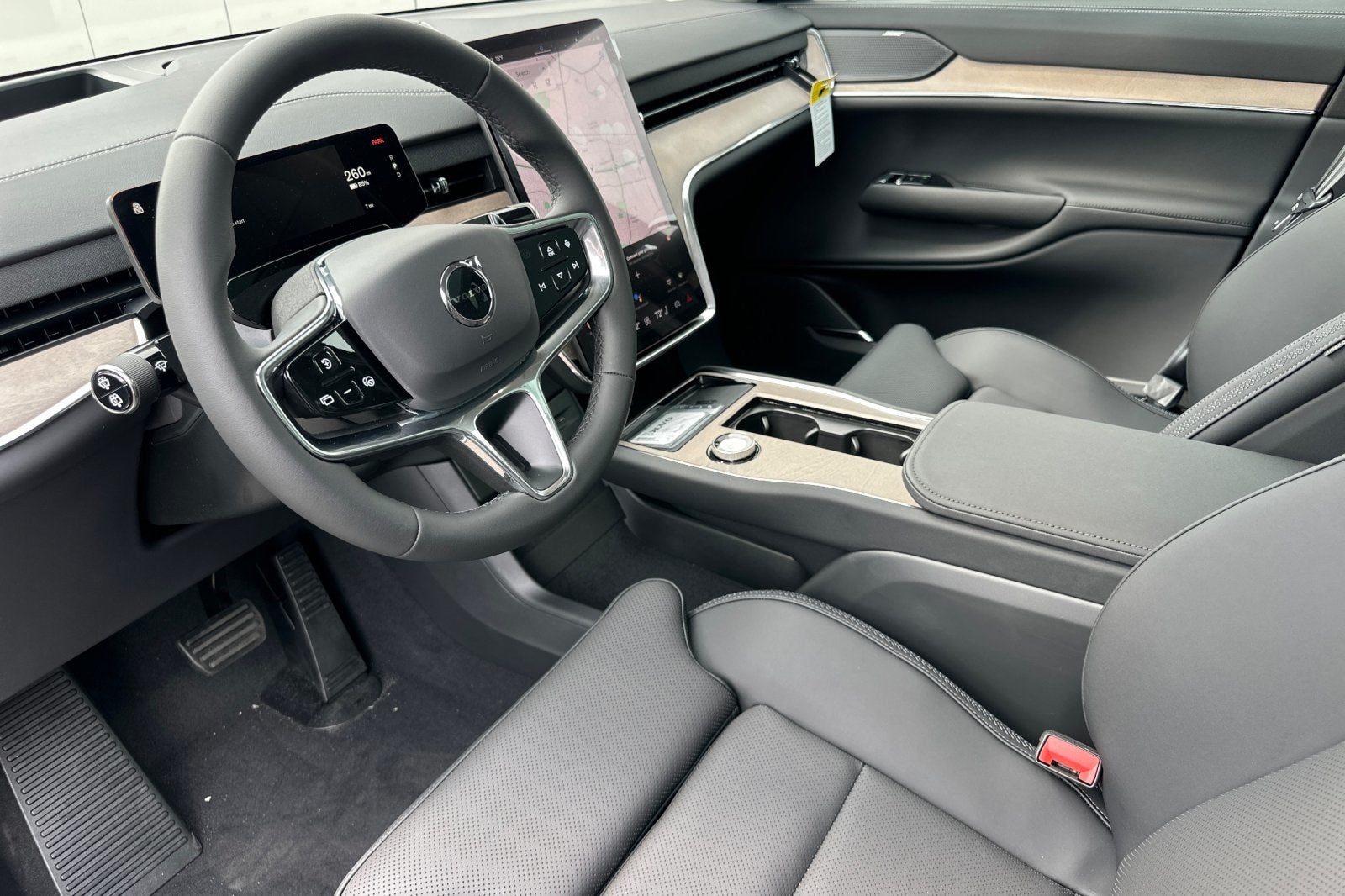 2025 Volvo EX90 Twin Motor Performance Plus 6-Seater