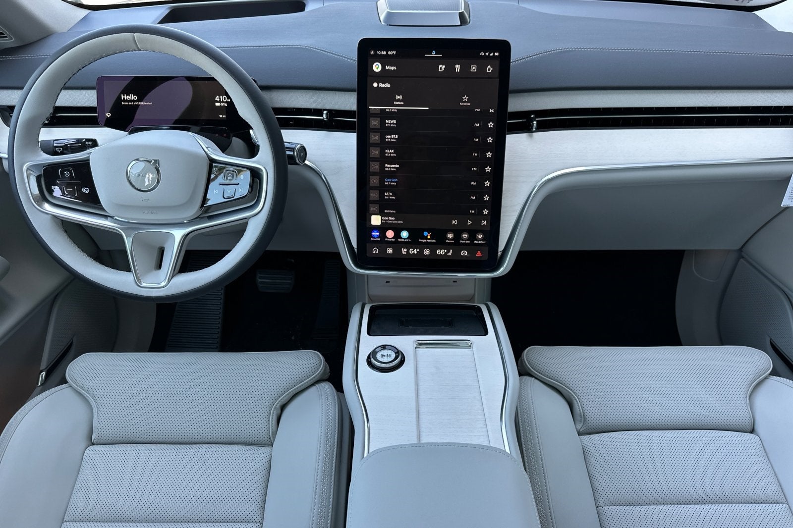 2025 Volvo EX90 Twin Motor Performance Plus 7-Seater