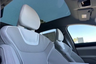 2025 Volvo EX90 Twin Motor Performance Plus 7-Seater