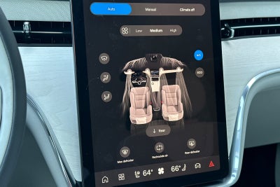 2025 Volvo EX90 Twin Motor Performance Plus 7-Seater