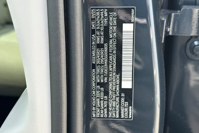 2025 Volvo EX90 Twin Motor Performance Plus 7-Seater