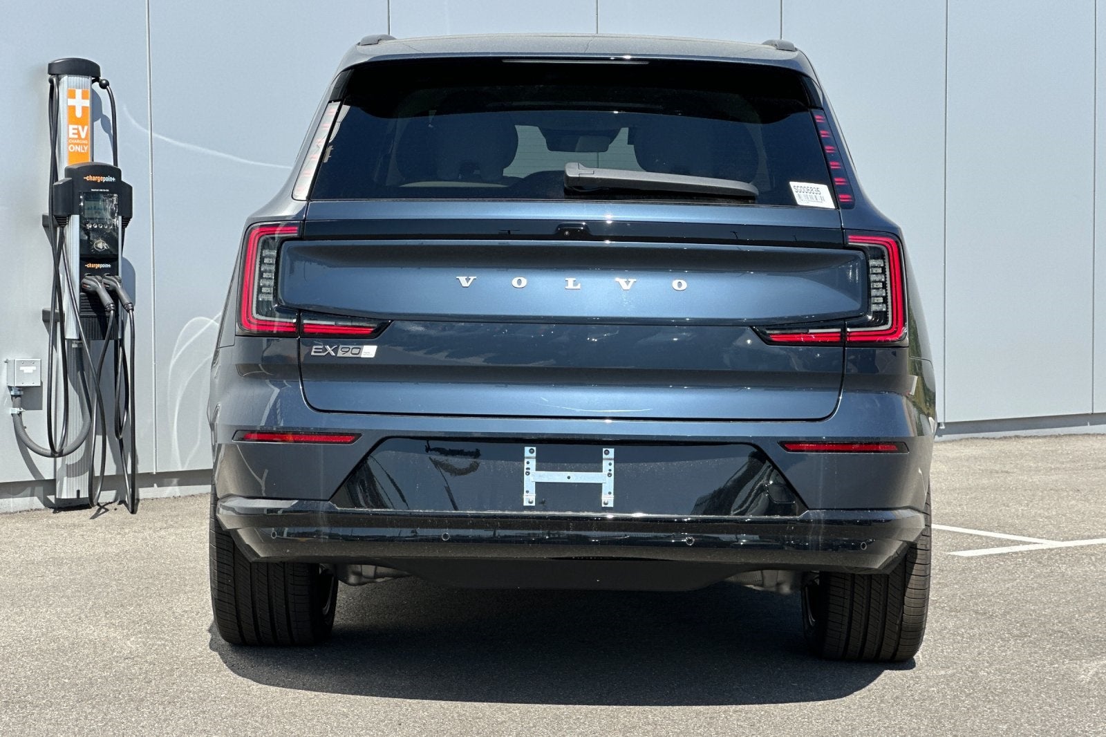 2025 Volvo EX90 Twin Motor Performance Plus 7-Seater