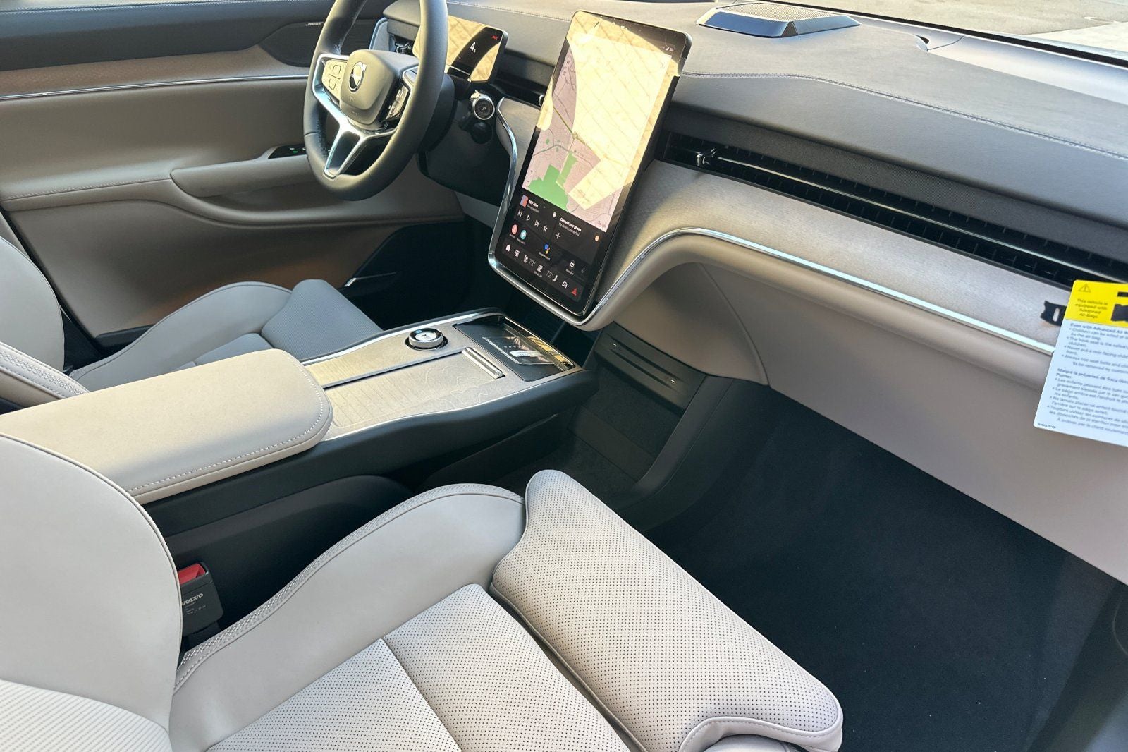 2025 Volvo EX90 Twin Motor Performance Plus 7-Seater