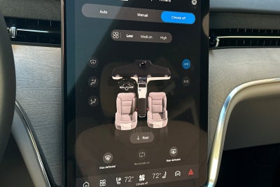 2025 Volvo EX90 Twin Motor Performance Plus 7-Seater