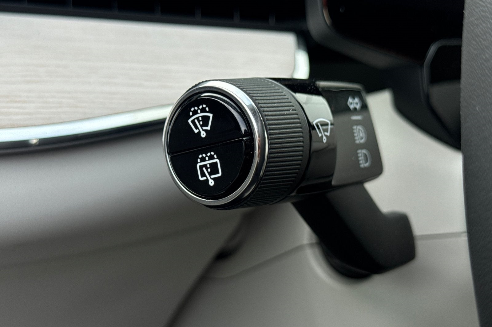 2025 Volvo EX90 Twin Motor Performance Ultra 7-Seater