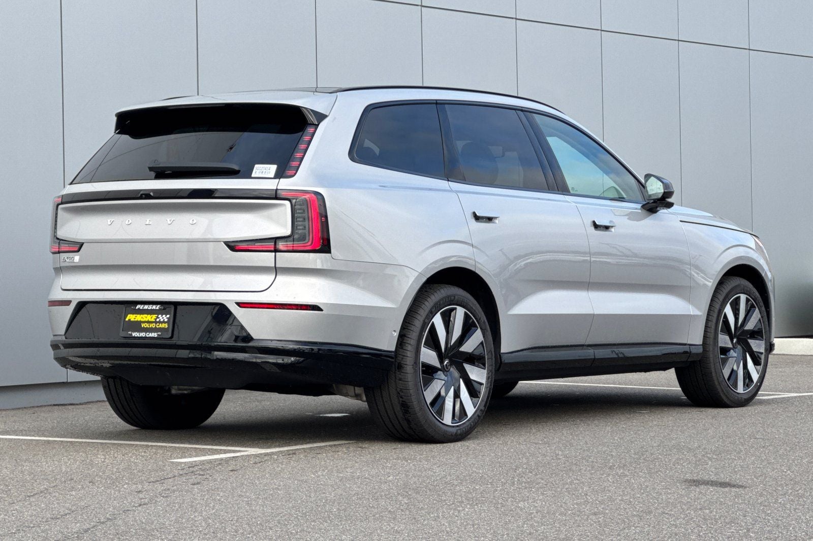 2025 Volvo EX90 Twin Motor Performance Ultra 7-Seater
