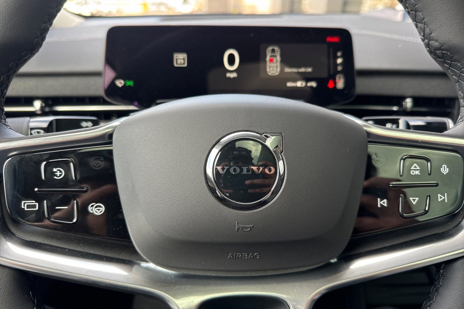 2025 Volvo EX90 Twin Motor Performance Ultra 7-Seater