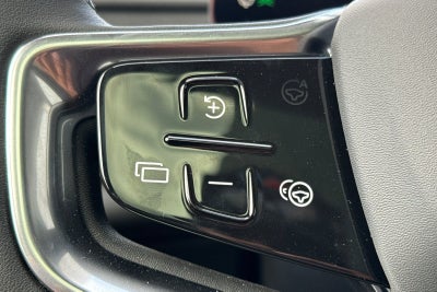 2025 Volvo EX90 Twin Motor Performance Ultra 7-Seater