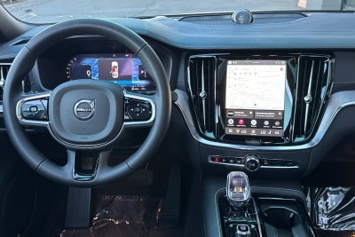 2025 Volvo S60 Plug-In Hybrid T8 Ultra Black Edition