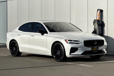 2025 Volvo S60 Plug-In Hybrid T8 Ultra Black Edition
