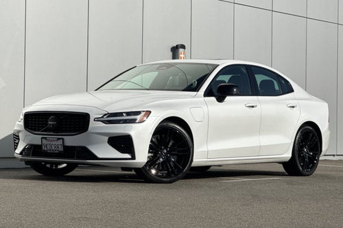 2024 Volvo S60 Recharge Plug-In Hybrid T8 Plus Black Edition