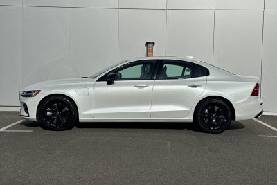 2024 Volvo S60 Recharge Plug-In Hybrid T8 Plus Black Edition