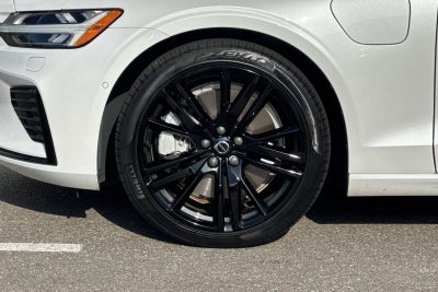 2024 Volvo S60 Recharge Plug-In Hybrid T8 Plus Black Edition