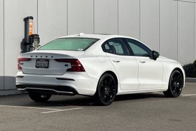 2024 Volvo S60 Recharge Plug-In Hybrid T8 Plus Black Edition