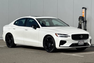 2024 Volvo S60 Recharge Plug-In Hybrid T8 Plus Black Edition