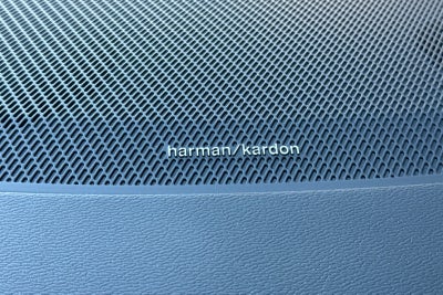 2023 Volvo S60 Recharge Plug-In Hybrid T8 Plus Dark Theme