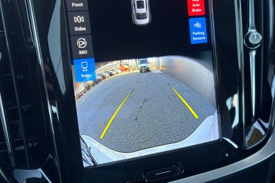 2023 Volvo S60 Recharge Plug-In Hybrid T8 Plus Dark Theme