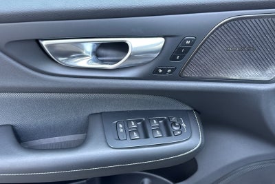 2024 Volvo S60 B5 Plus Black Edition