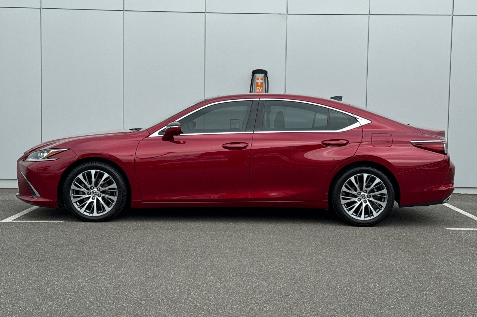 2019 Lexus ES 350