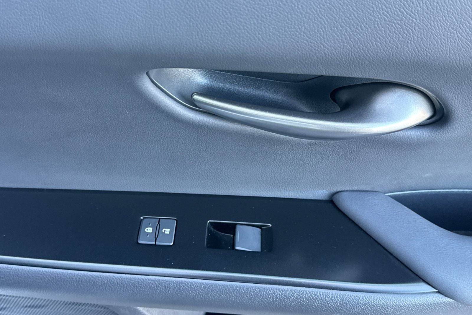 2024 Lexus UX 250h Base