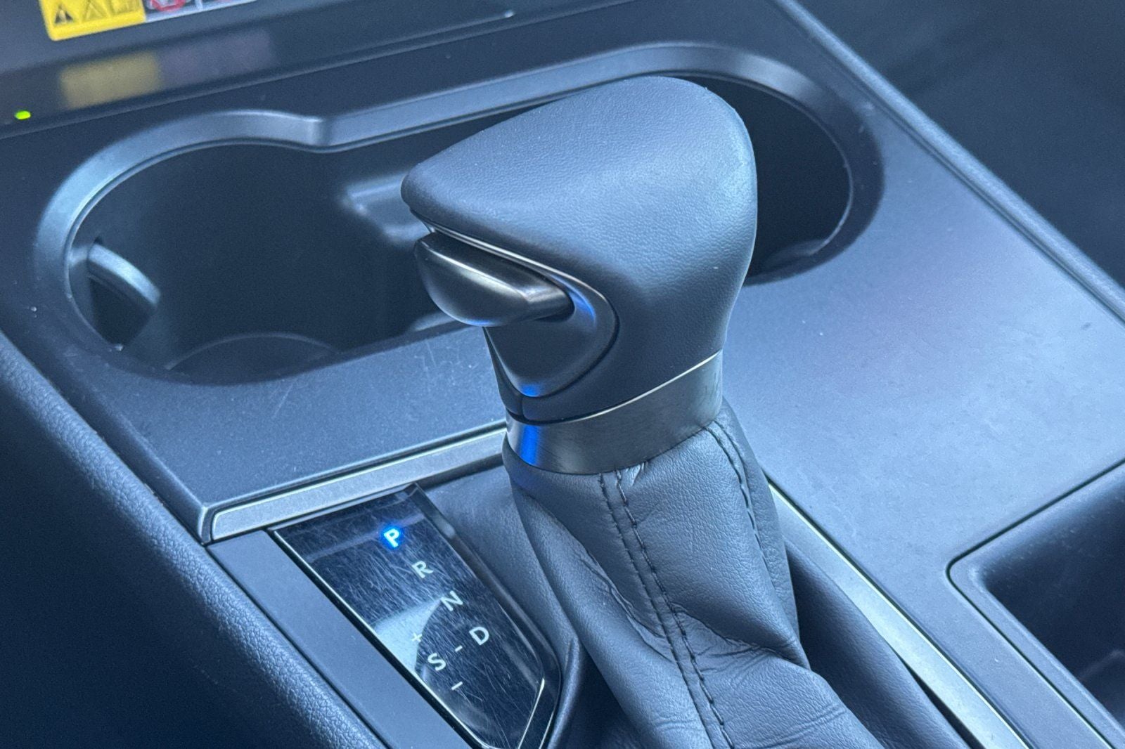 2024 Lexus UX 250h Base