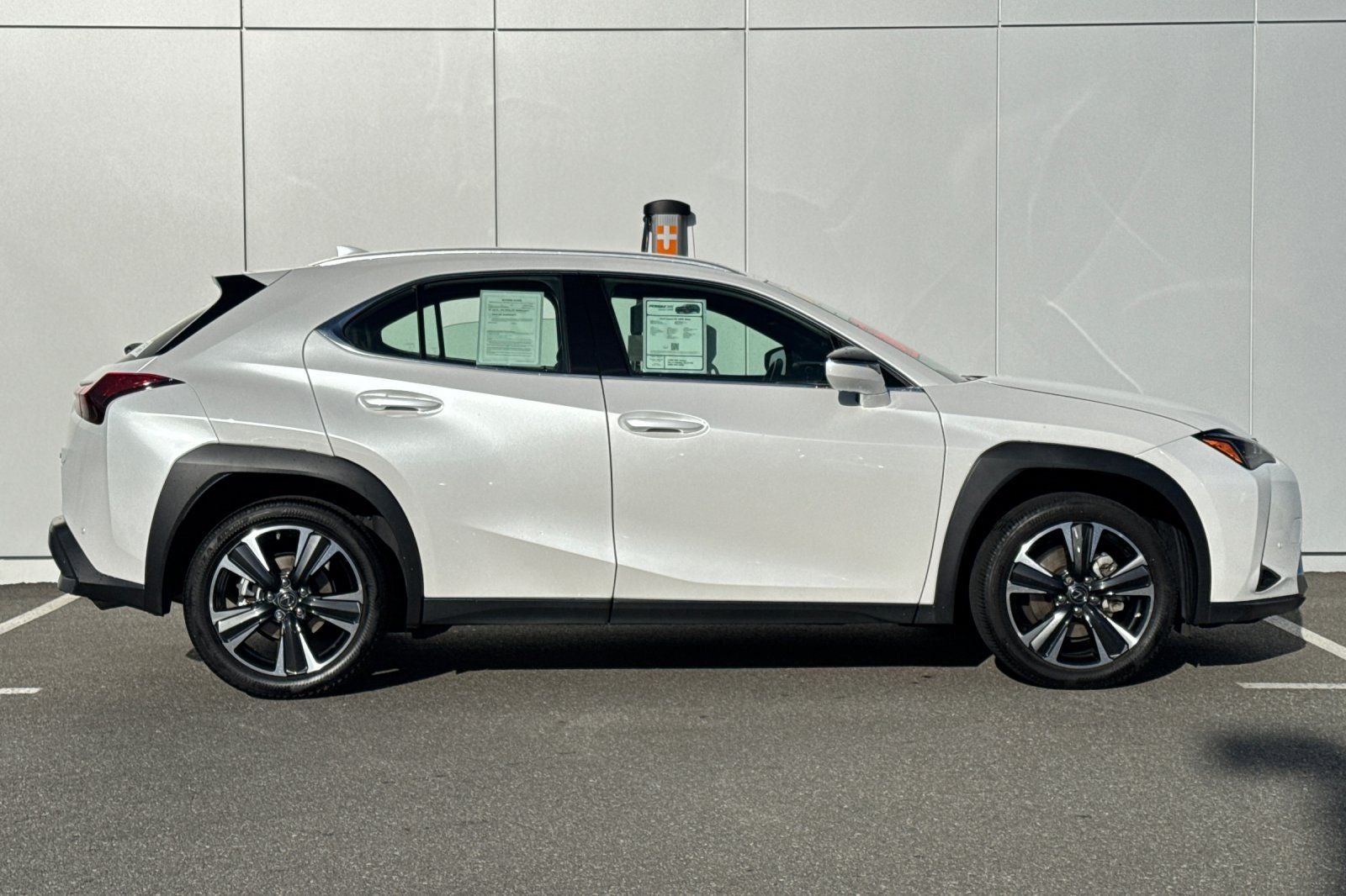 2024 Lexus UX 250h Base