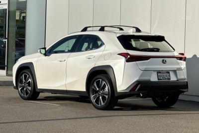 2025 Lexus UX 300h