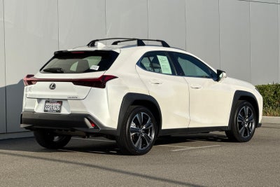 2025 Lexus UX 300h