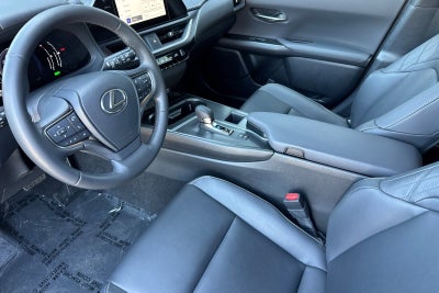 2025 Lexus UX 300h