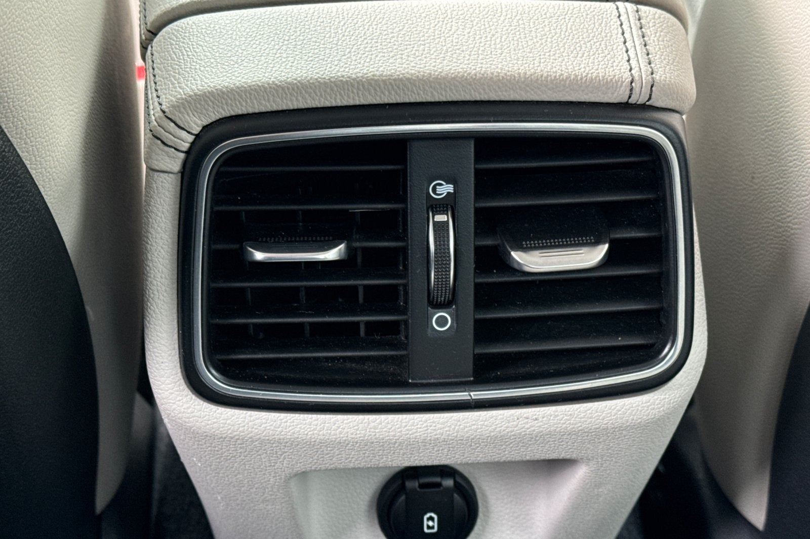 2019 Genesis G70 2.0T Advanced Elite