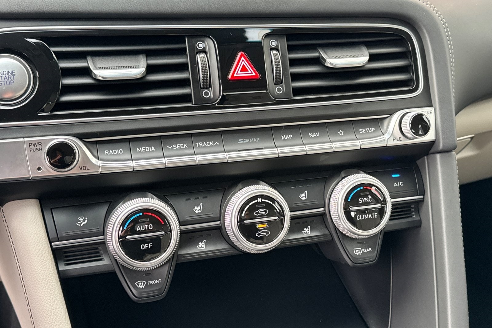 2019 Genesis G70 2.0T Advanced Elite