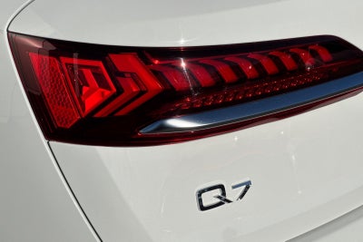 2024 Audi Q7 55 Premium quattro