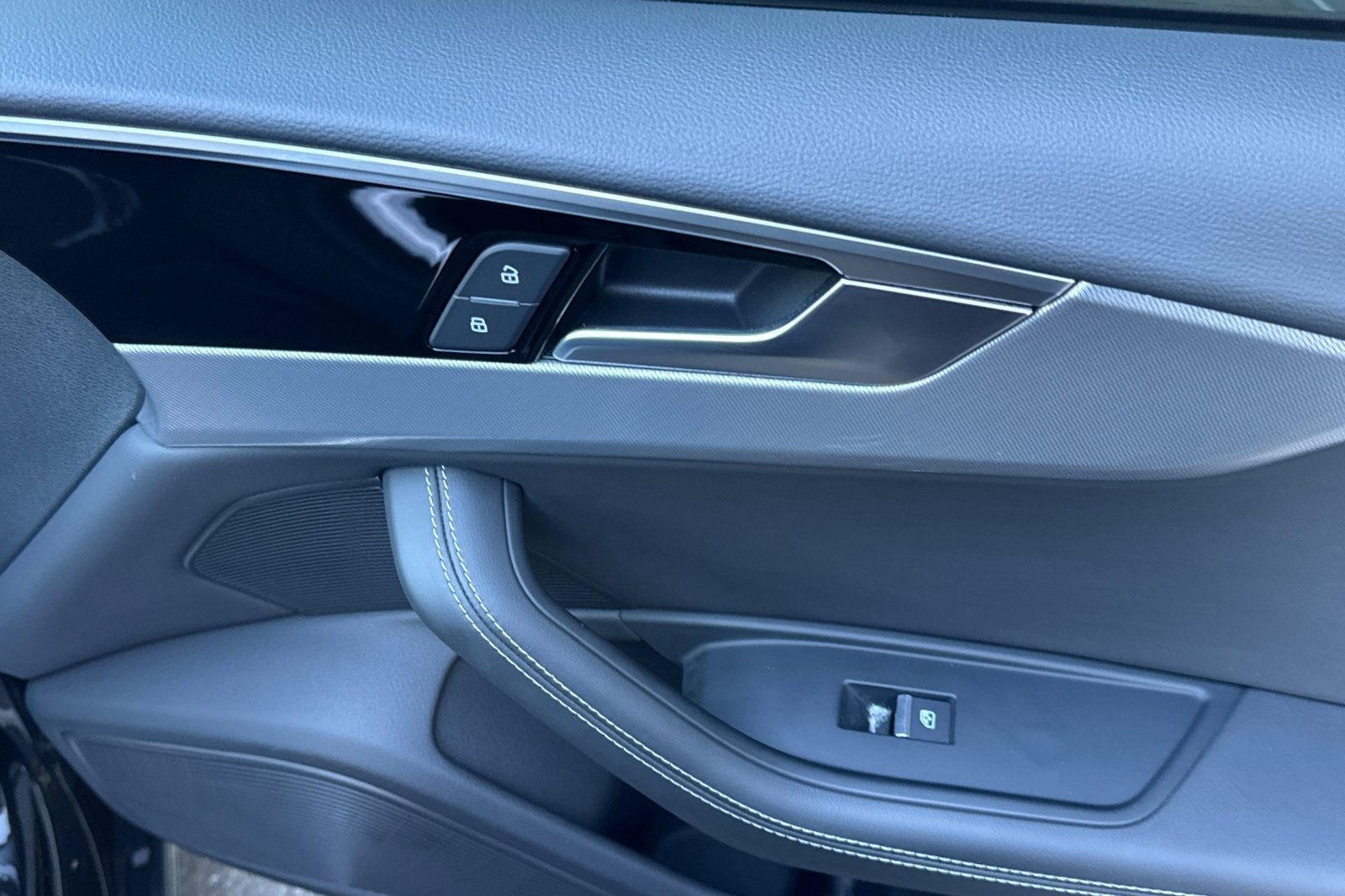 2023 Audi A5 Sportback 45 S line Premium Plus quattro