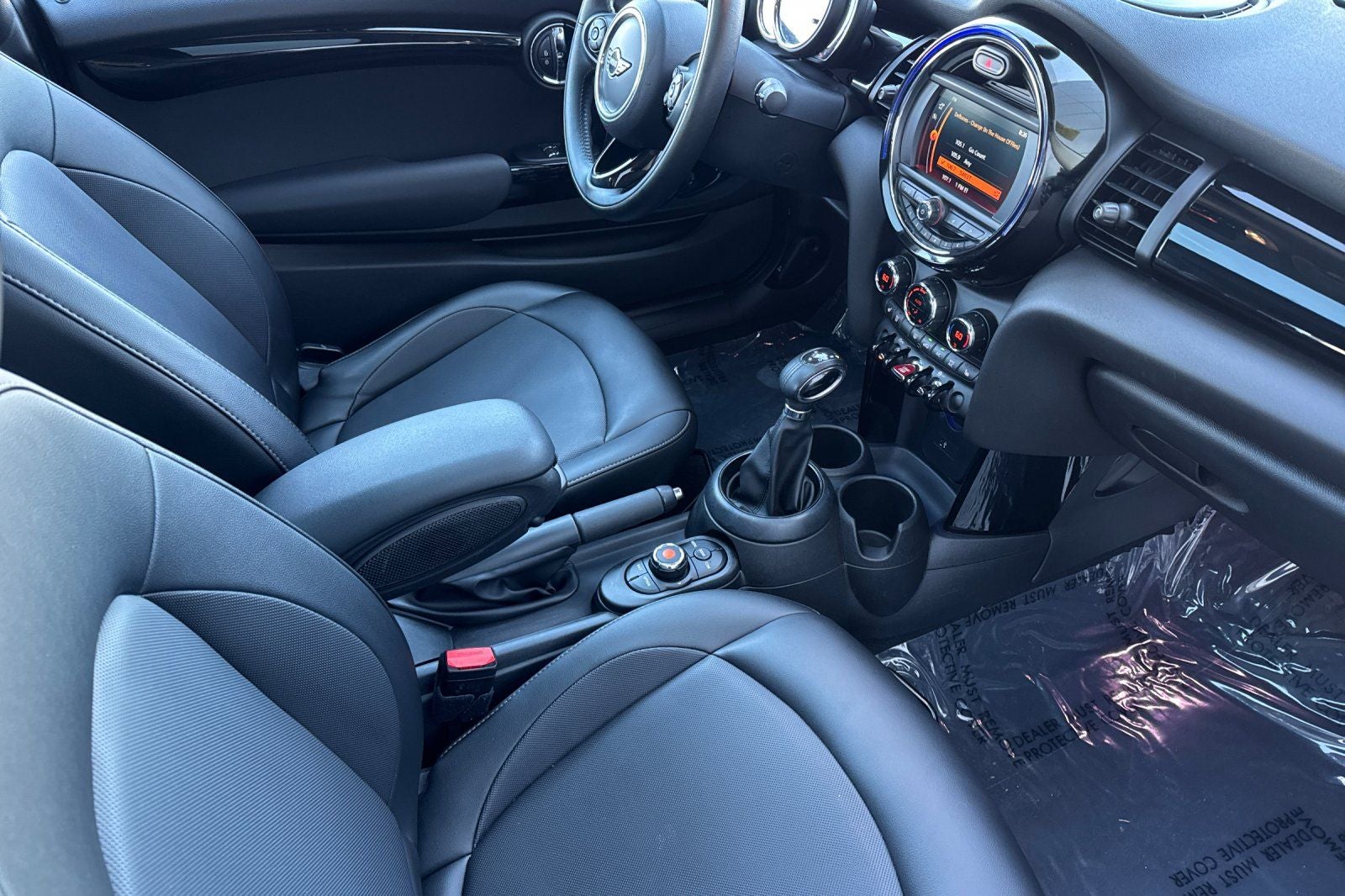 2019 MINI Cooper Cooper