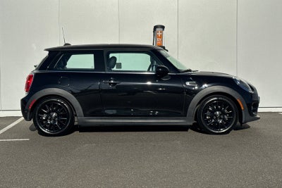 2019 MINI Cooper Cooper