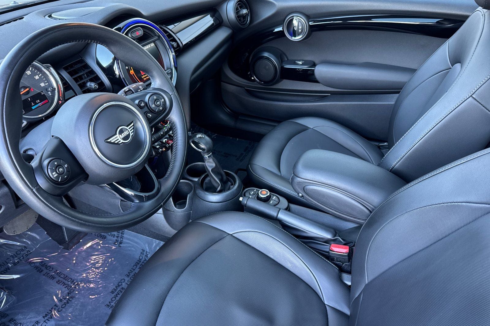 2019 MINI Cooper Cooper