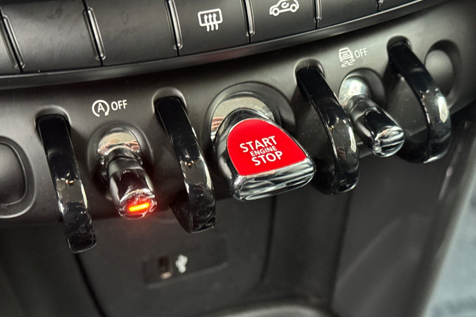 2019 MINI Cooper Classic