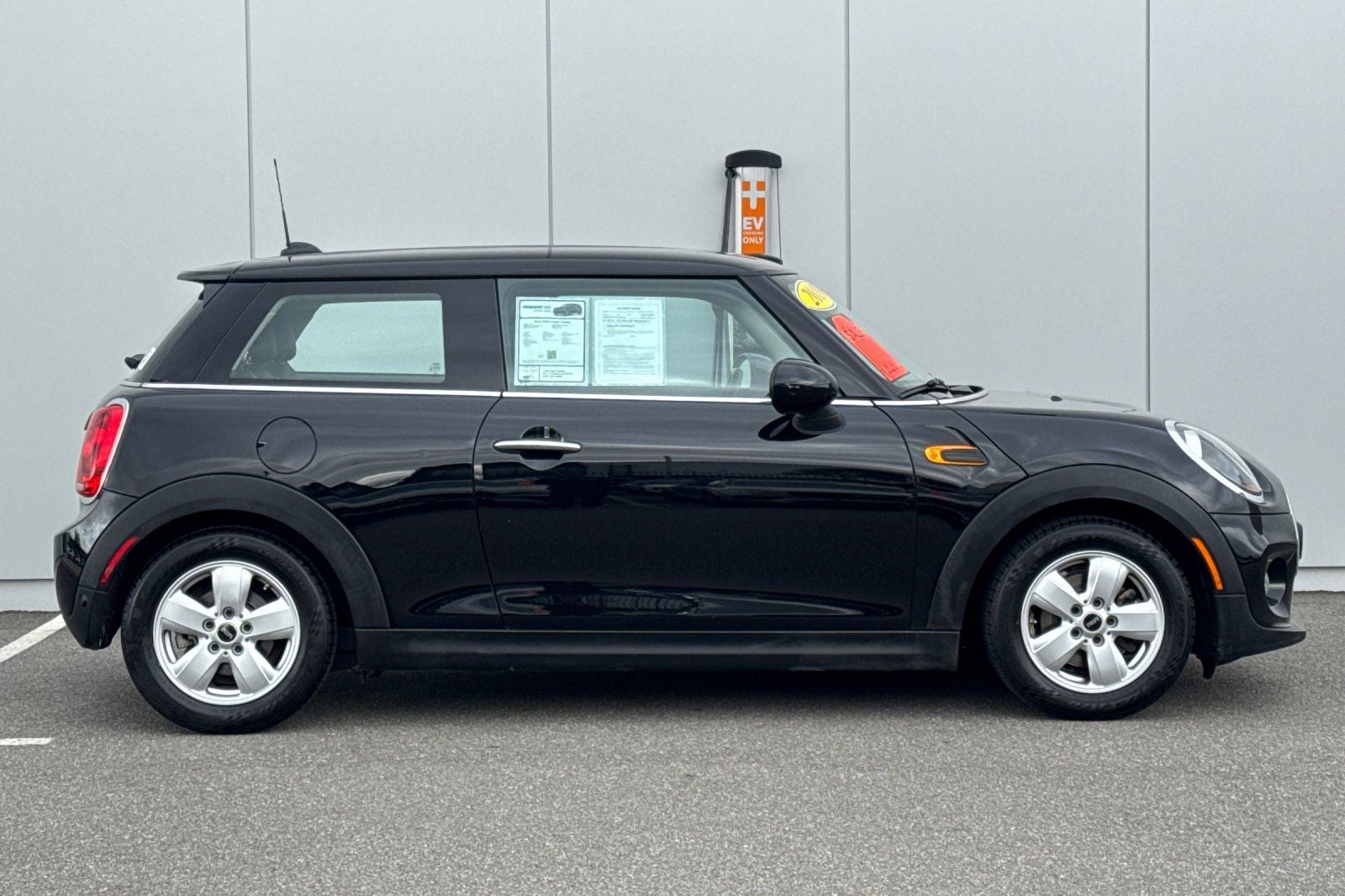 2019 MINI Cooper Classic