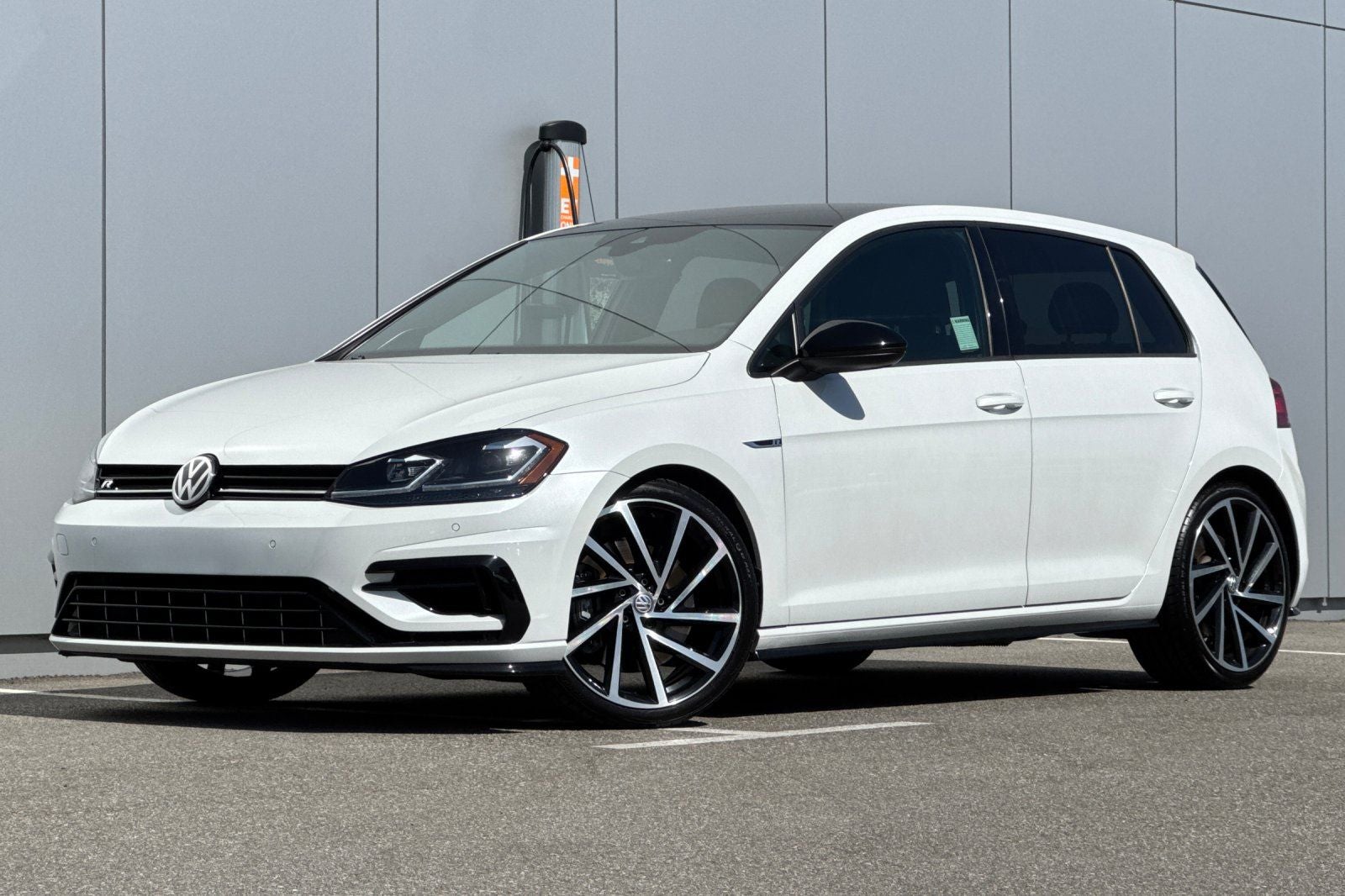2018 Volkswagen Golf R DCC & Navigation 4Motion 4Motion