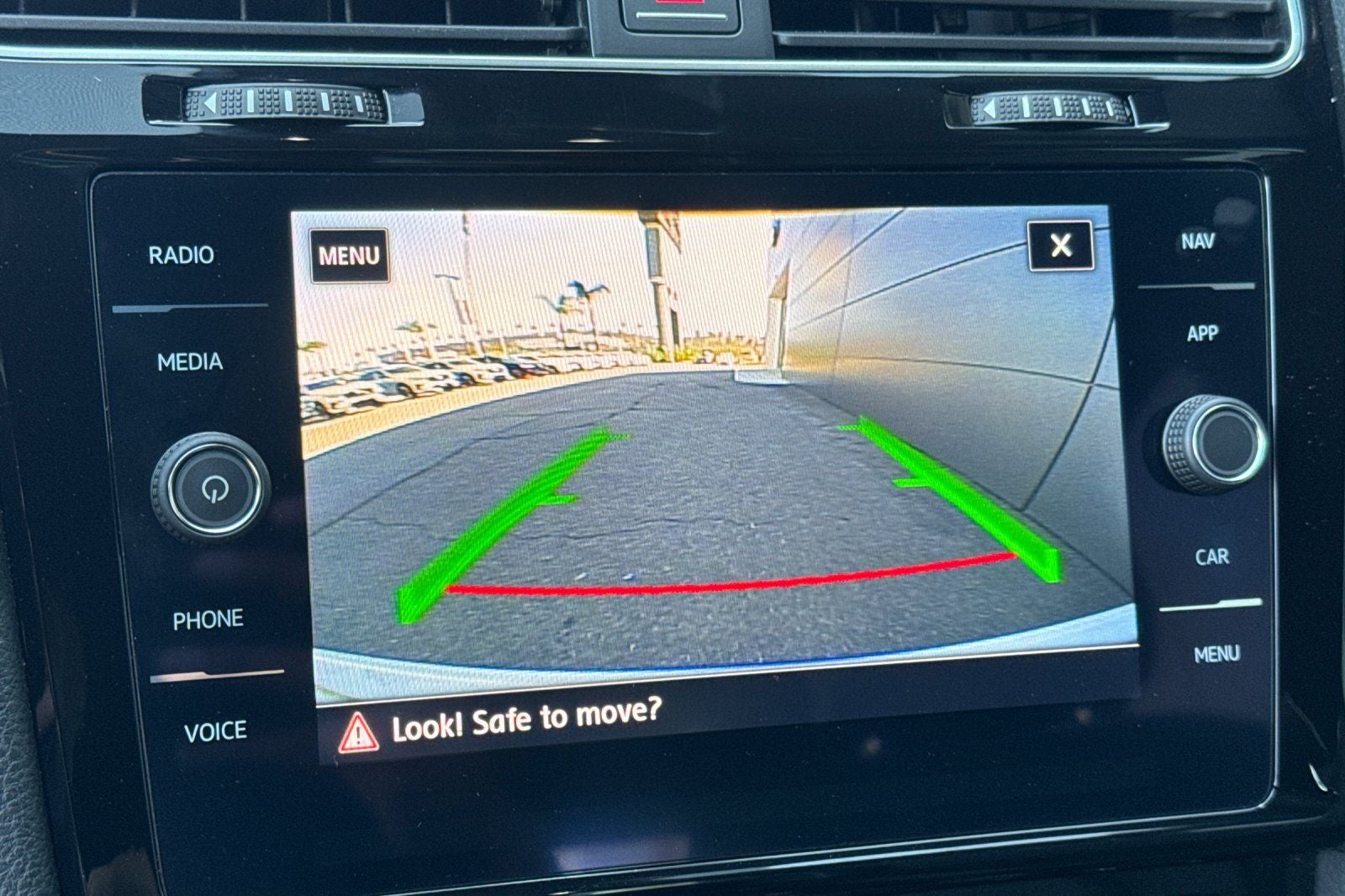 2018 Volkswagen Golf R DCC & Navigation 4Motion 4Motion