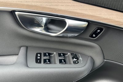 2026 Volvo XC90 B6 Plus 6-Seater