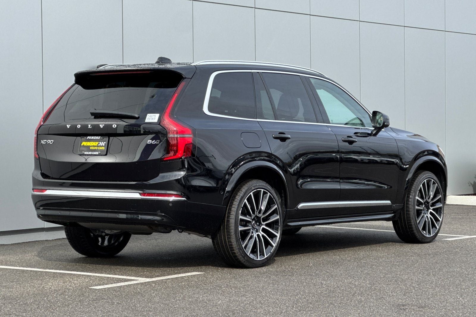 2026 Volvo XC90 B6 Plus 6-Seater