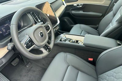 2026 Volvo XC90 B6 Plus 6-Seater